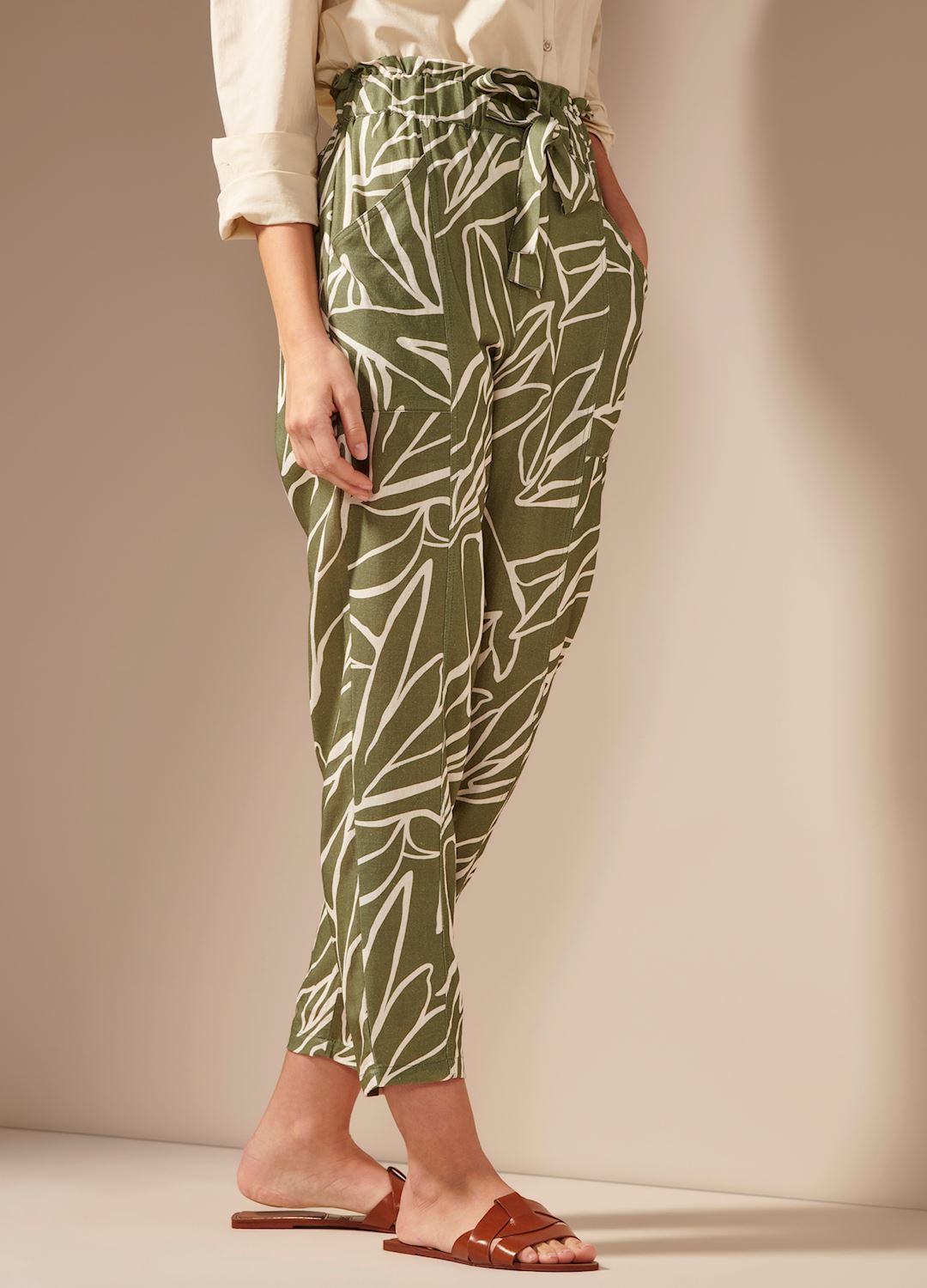 WOMEN'S CHARLIE PAIGE LAURIE POCKET PANT IN A LINEN BLEND