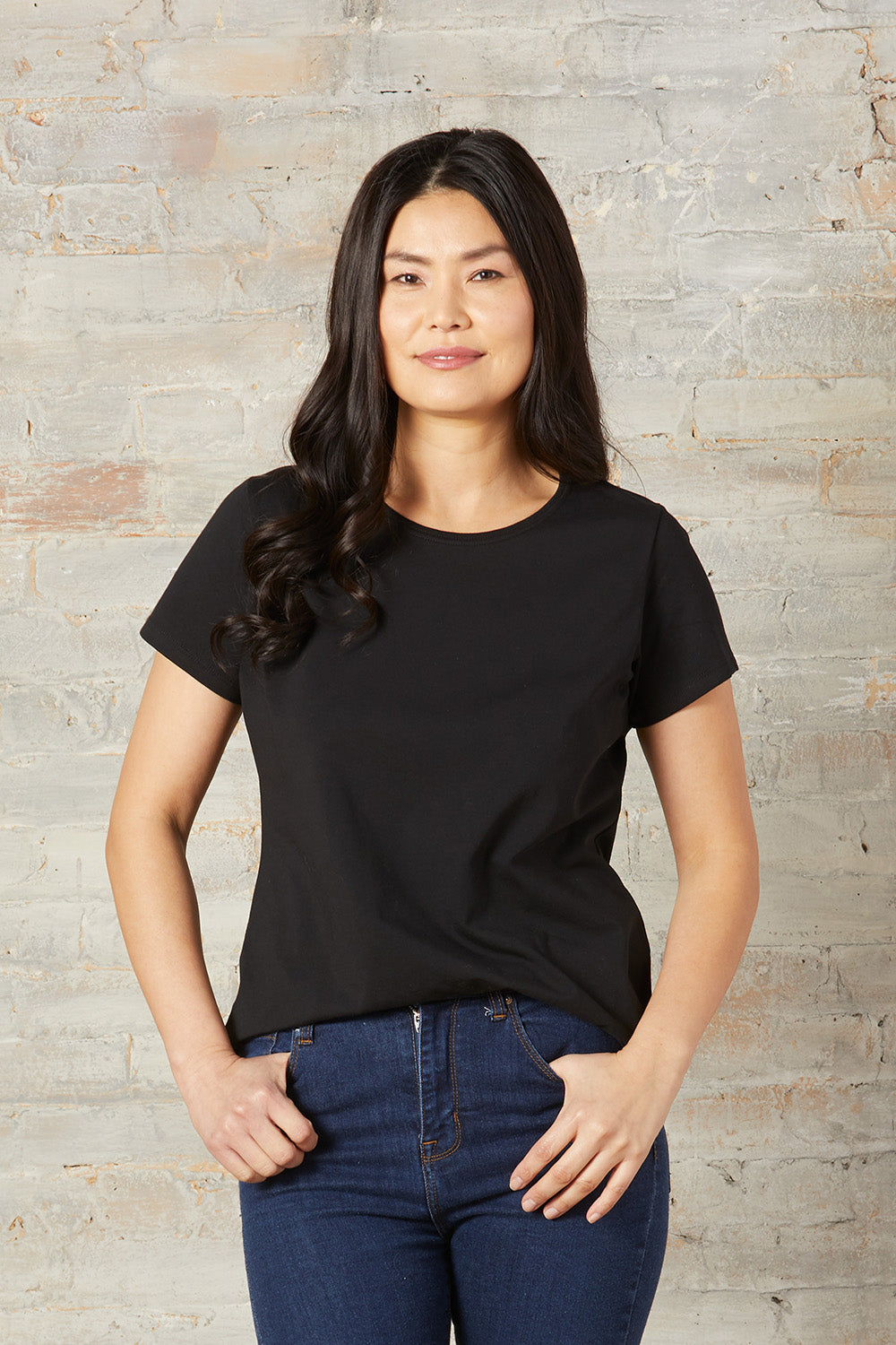 Women's Organic Relaxed Crew Neck T-shirt