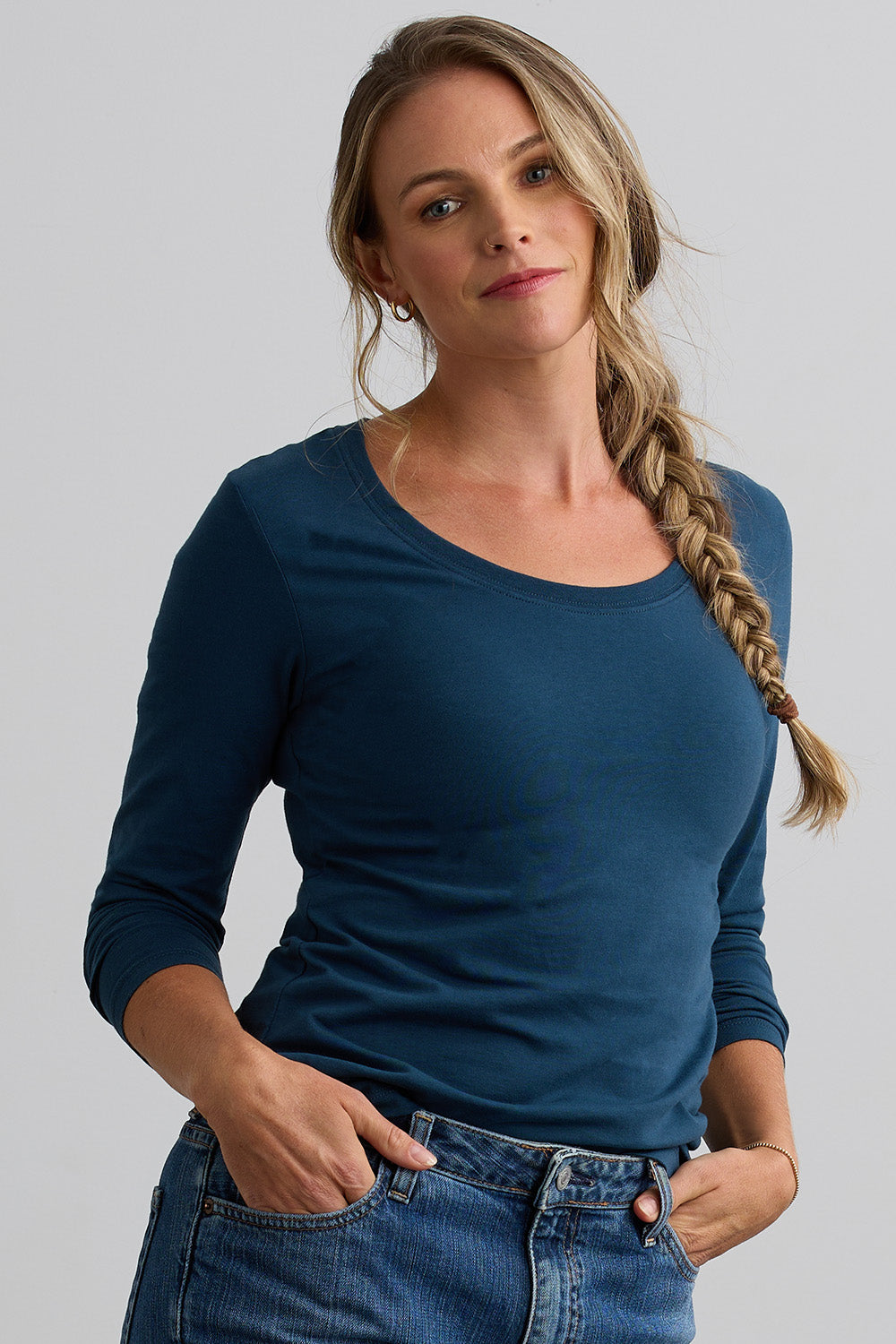 Women's Organic Scoop Neck Long Sleeve Tee