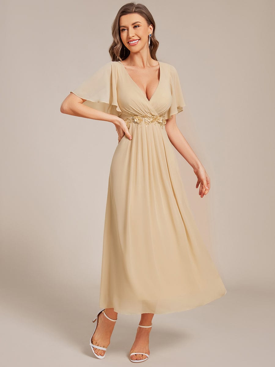 ever DAHLIA|V-Neck Chiffon Midi Wedding Guest Dress with Waist Applique(Final Sale)