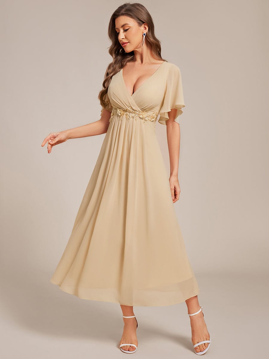 ever DAHLIA|V-Neck Chiffon Midi Wedding Guest Dress with Waist Applique(Final Sale)