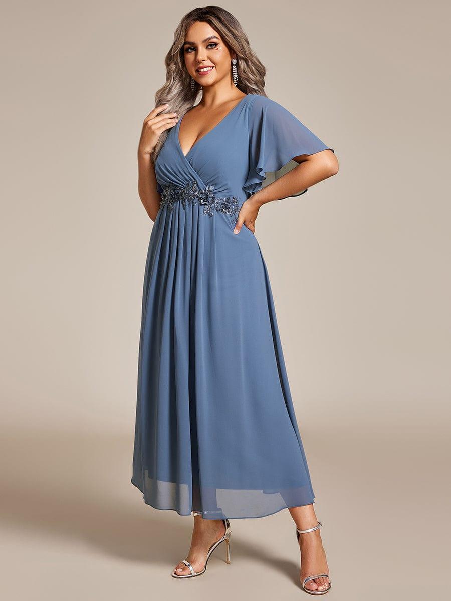 ever DAHLIA|V-Neck Chiffon Midi Wedding Guest Dress with Waist Applique(Final Sale)