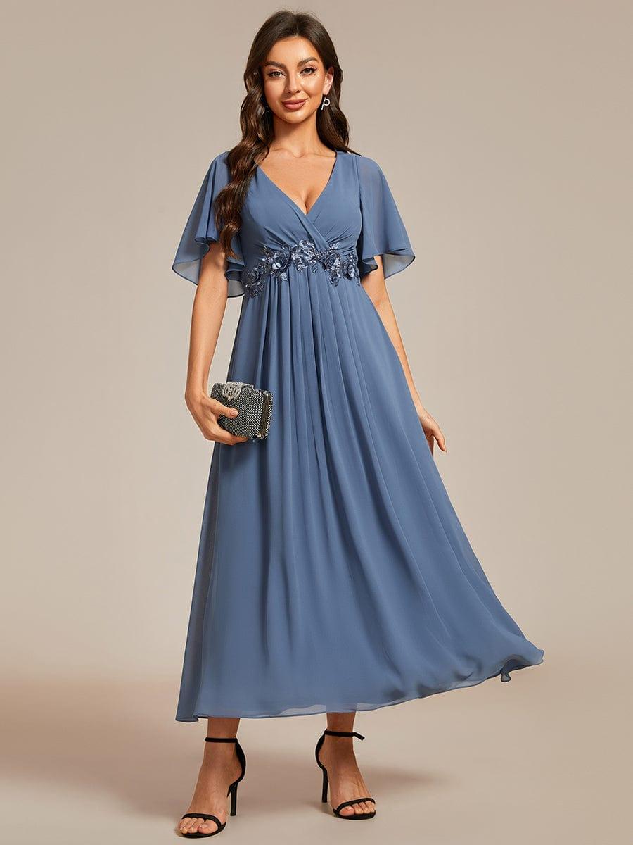 ever DAHLIA|V-Neck Chiffon Midi Wedding Guest Dress with Waist Applique(Final Sale)