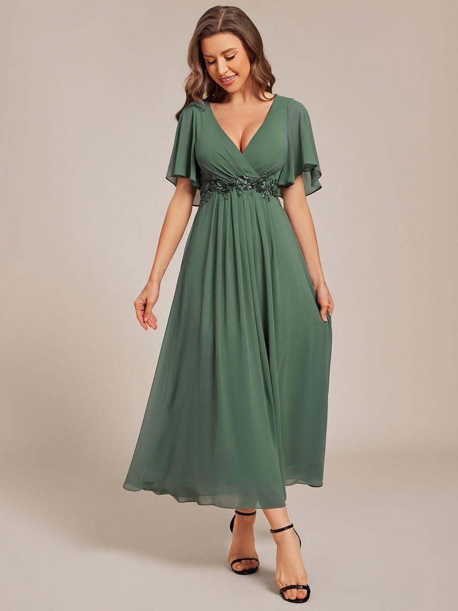 ever DAHLIA|V-Neck Chiffon Midi Wedding Guest Dress with Waist Applique(Final Sale)