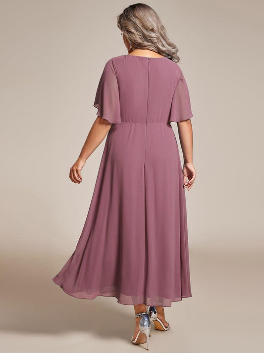 pretty DAHLIA|Plus Size V-Neck Chiffon Midi Wedding Guest Dress with Waist Applique(Final Sale)