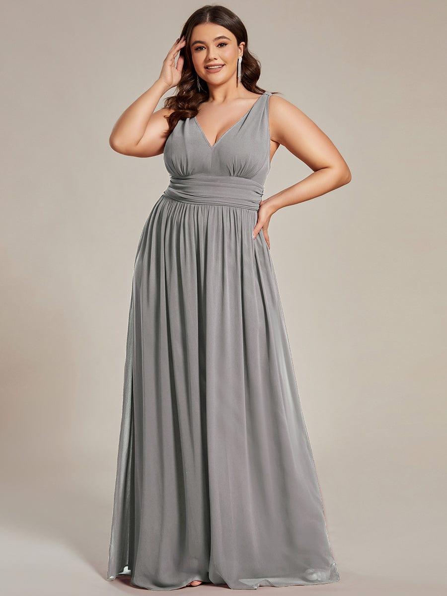 ever HUSH|V Neck Sleeveless Pleated Chiffon Evening Dress