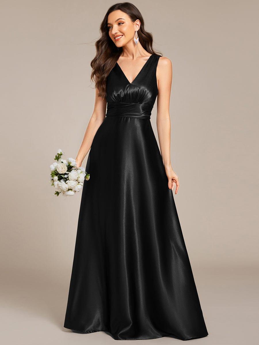 ever INDY|Sleeveless Empire Waist Satin Maxi Bridesmaid Dress With Pockets