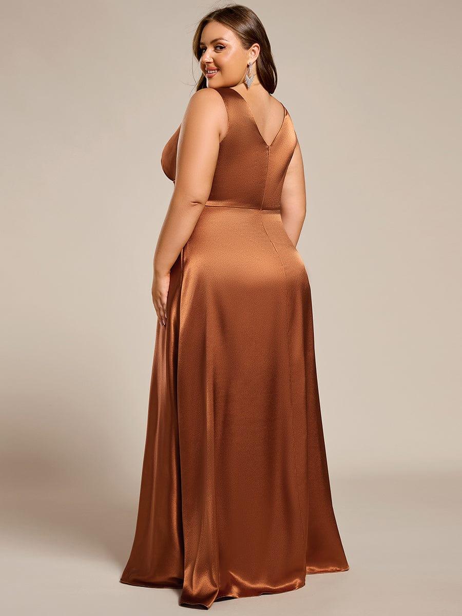 ever INDY|Sleeveless Empire Waist Satin Maxi Bridesmaid Dress With Pockets