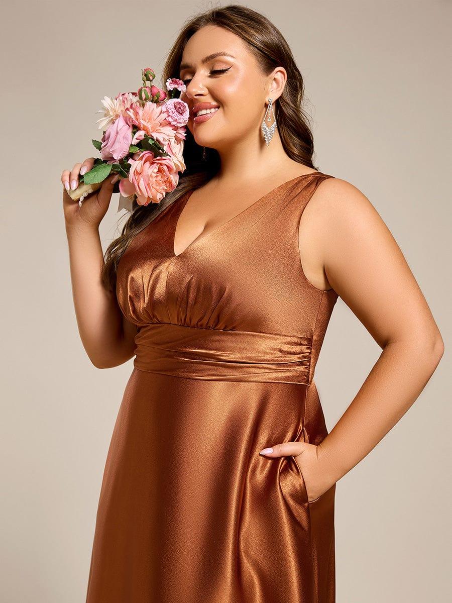 ever INDY|Sleeveless Empire Waist Satin Maxi Bridesmaid Dress With Pockets