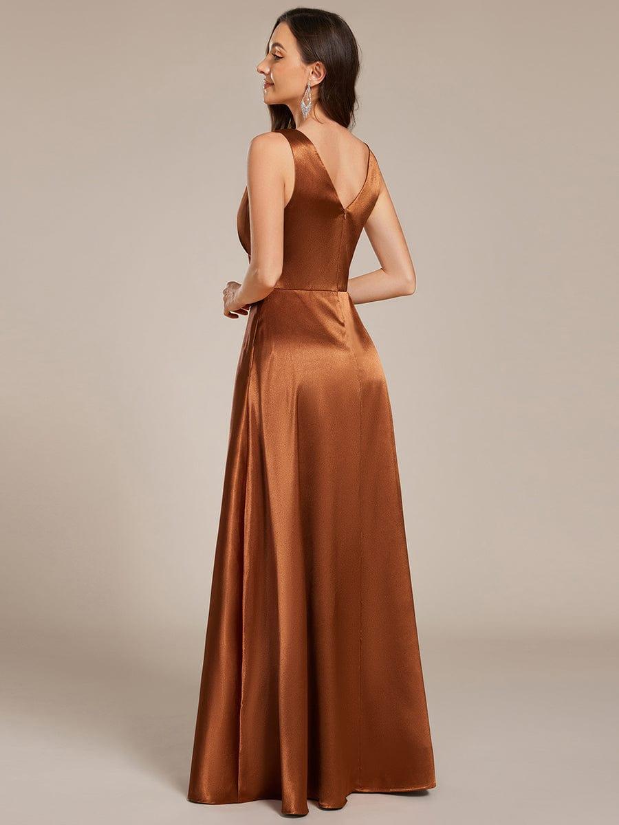 ever INDY|Sleeveless Empire Waist Satin Maxi Bridesmaid Dress With Pockets