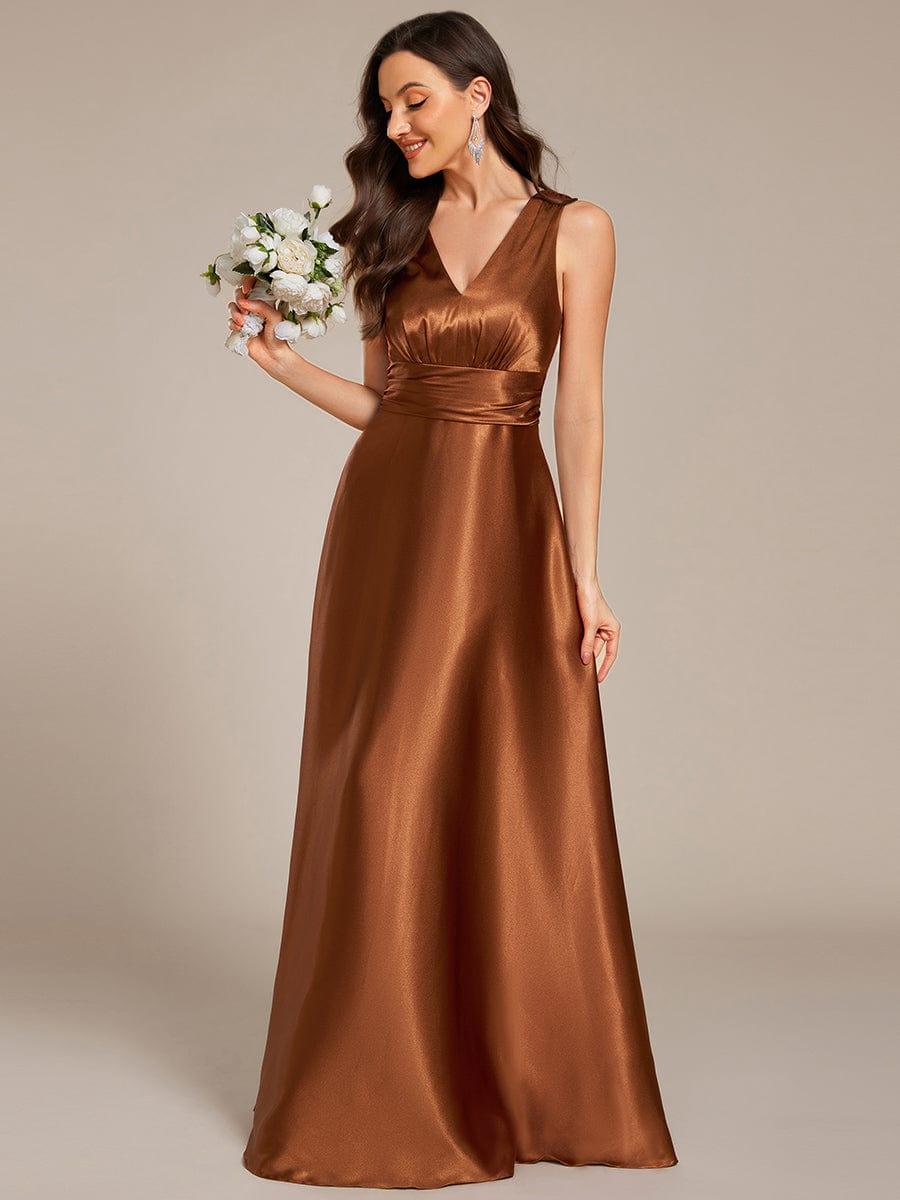 ever INDY|Sleeveless Empire Waist Satin Maxi Bridesmaid Dress With Pockets