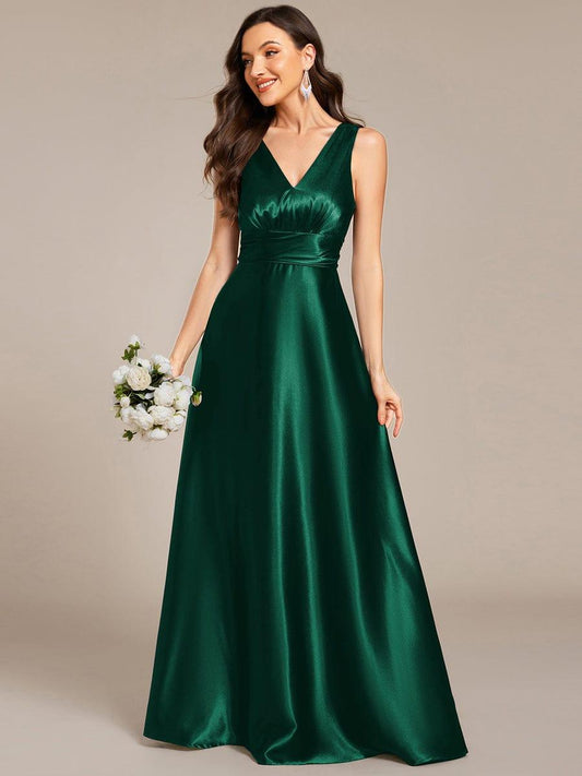 ever INDY|Sleeveless Empire Waist Satin Maxi Bridesmaid Dress With Pockets