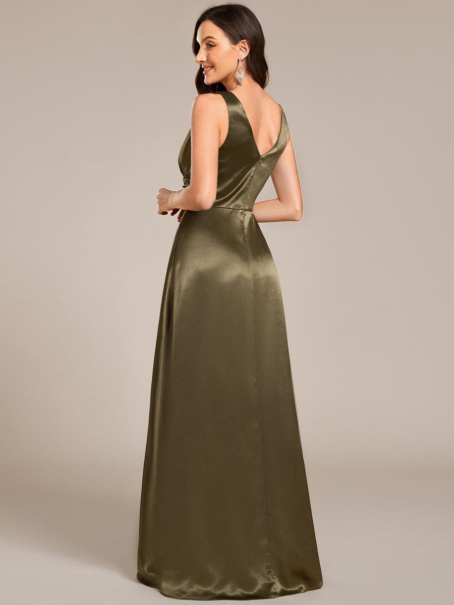 ever INDY|Sleeveless Empire Waist Satin Maxi Bridesmaid Dress With Pockets