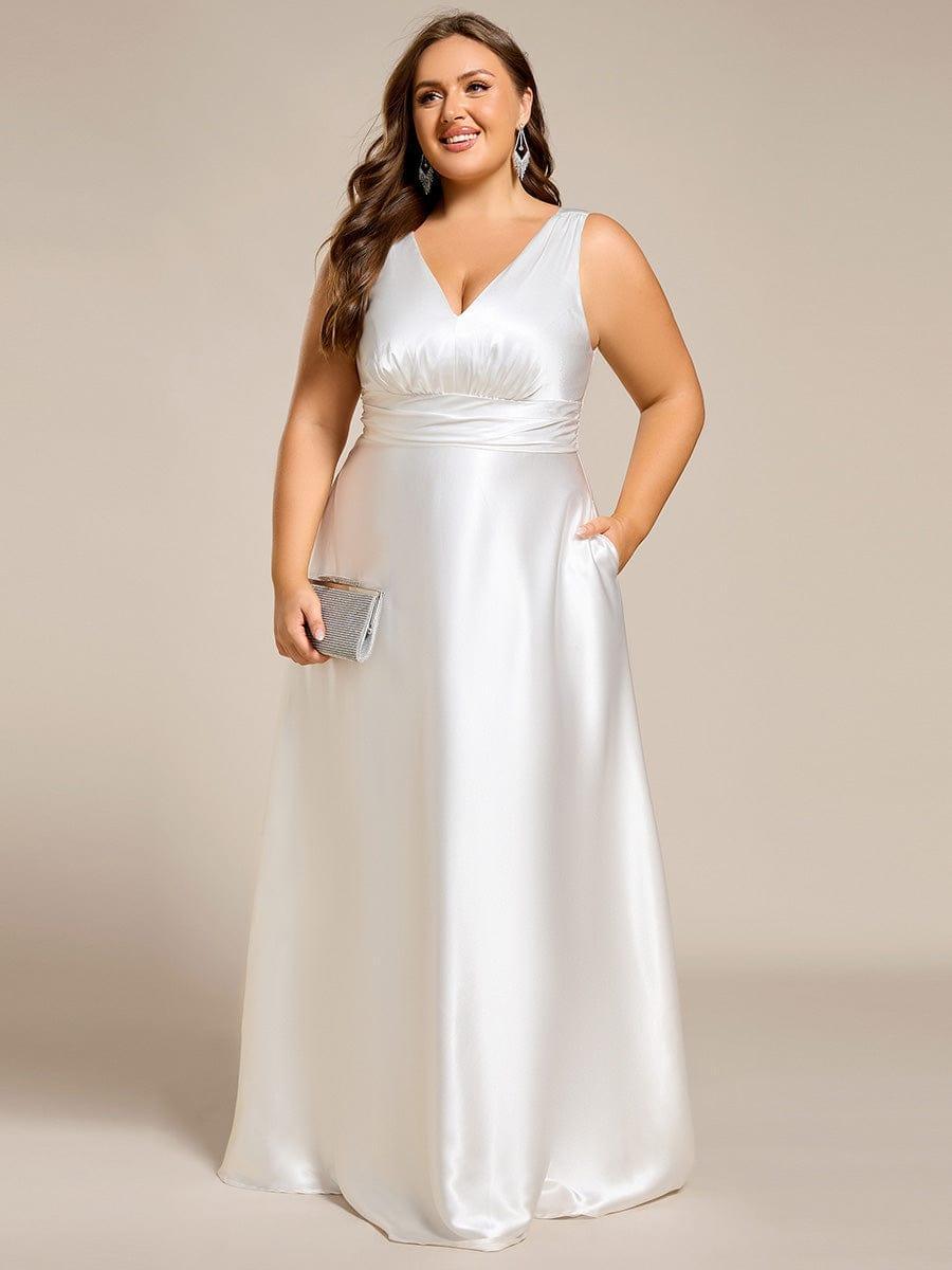 ever INDY|Sleeveless Empire Waist Satin Maxi Bridesmaid Dress With Pockets