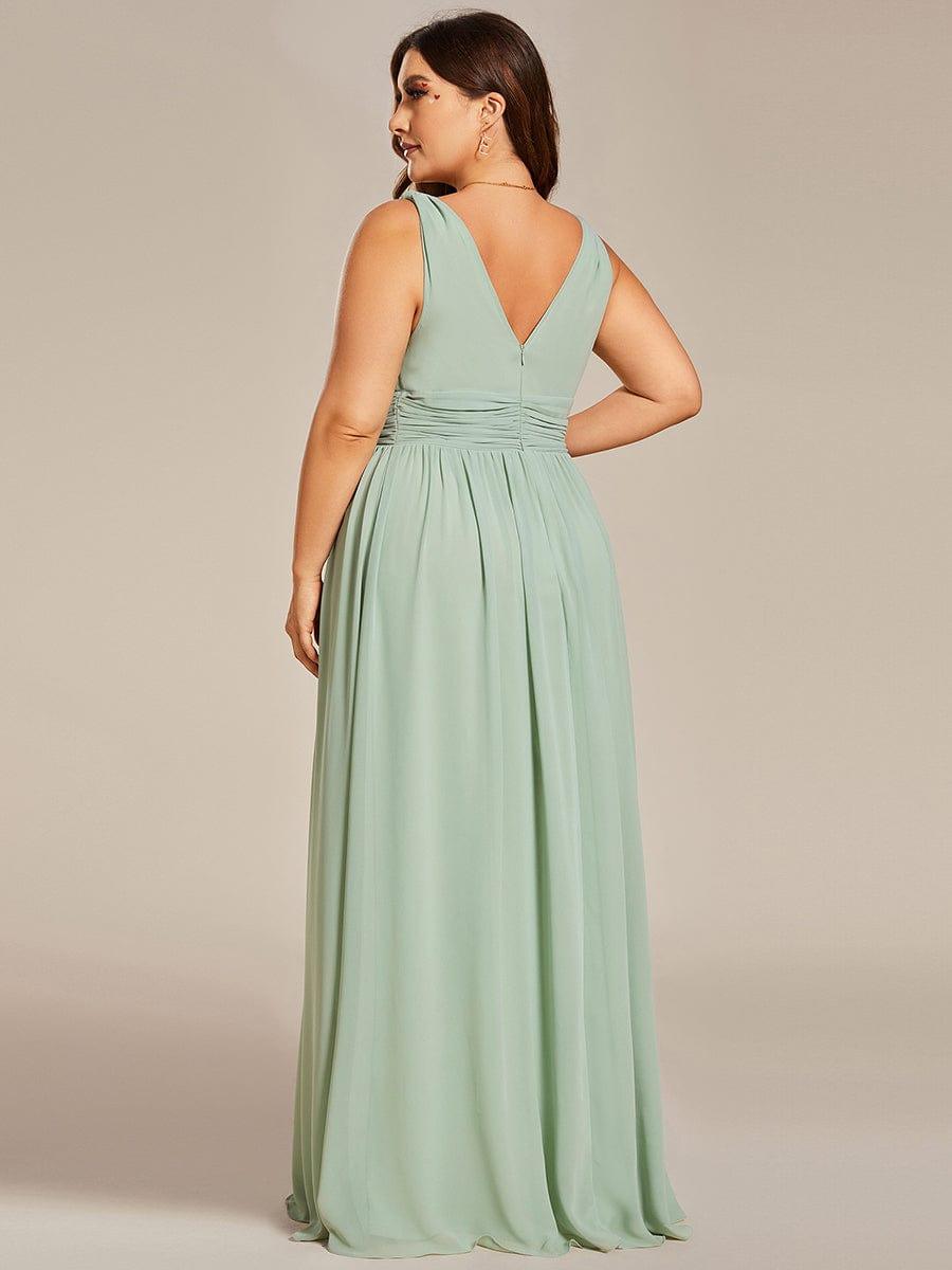 ever HUSH|V Neck Sleeveless Pleated Chiffon Evening Dress