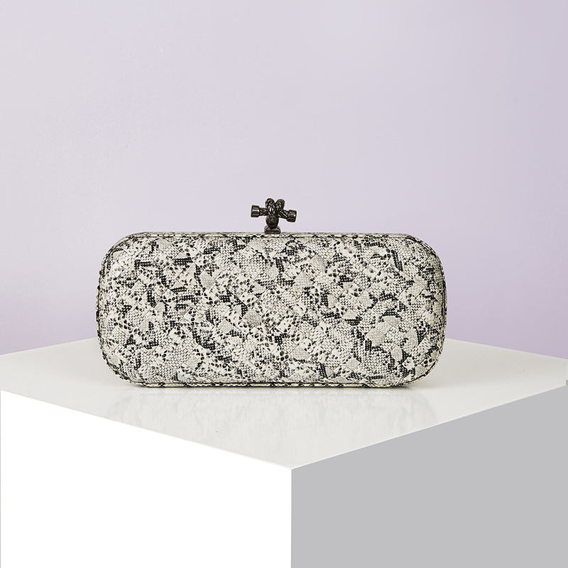 Women's Graceful Silk Hand-woven Simplicity Dinner Evening Bags