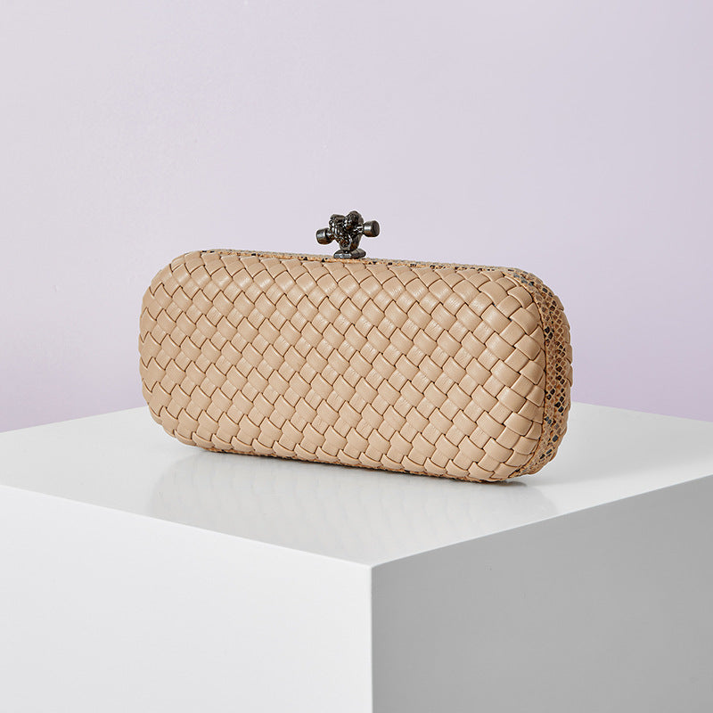 Women's Graceful Silk Hand-woven Simplicity Dinner Evening Bags