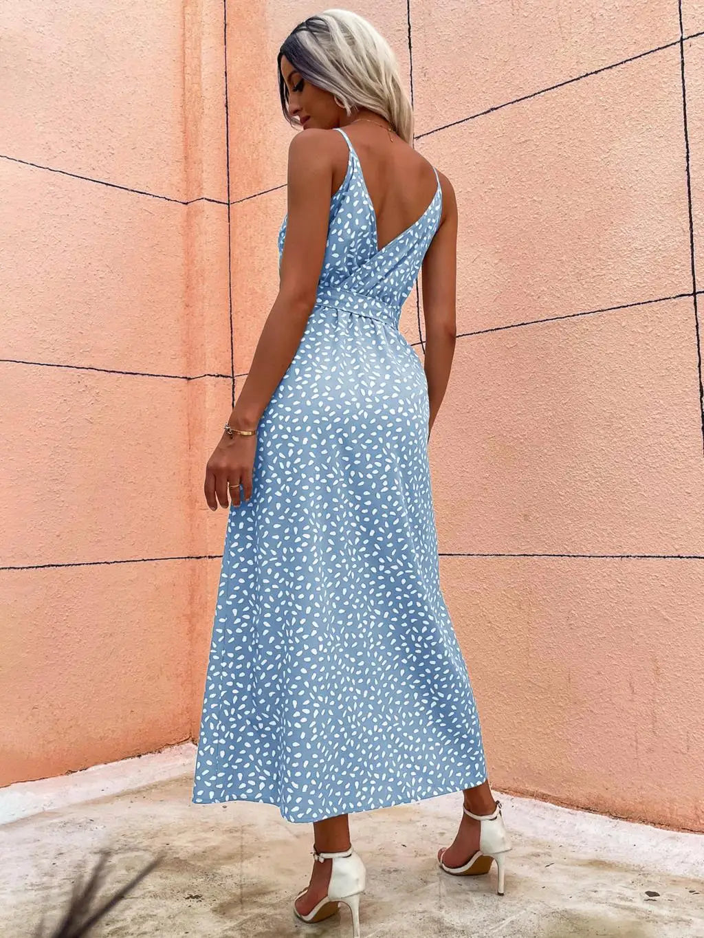Summer Backless Floral Printed Long Dress for Women – Sexy Beachwear & Vacation Dress