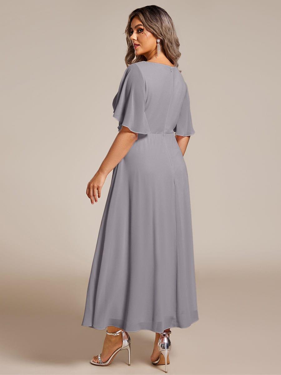 ever DAHLIA|V-Neck Chiffon Midi Wedding Guest Dress with Waist Applique(Final Sale)
