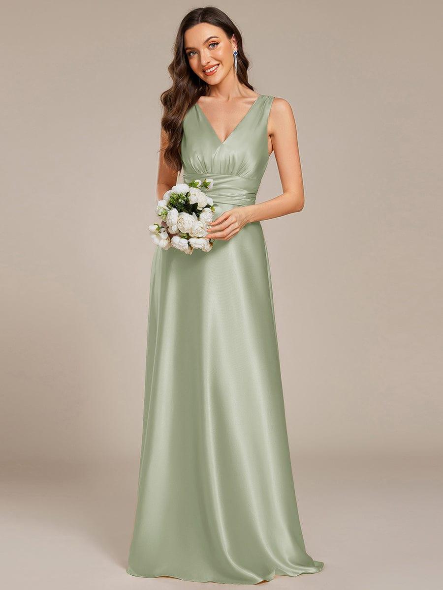 ever INDY|Sleeveless Empire Waist Satin Maxi Bridesmaid Dress With Pockets