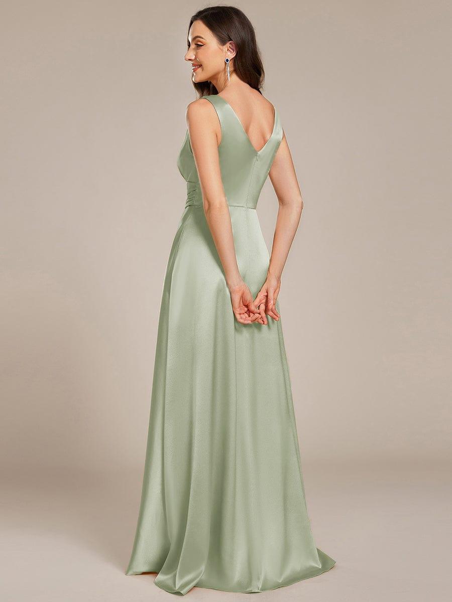 ever INDY|Sleeveless Empire Waist Satin Maxi Bridesmaid Dress With Pockets