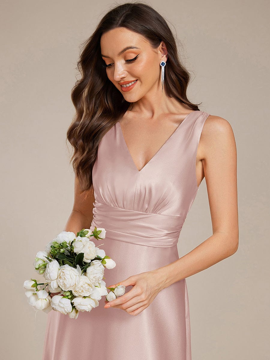 ever INDY|Sleeveless Empire Waist Satin Maxi Bridesmaid Dress With Pockets